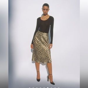 Realisation Par Naomi Wild Things 100% silk skirt